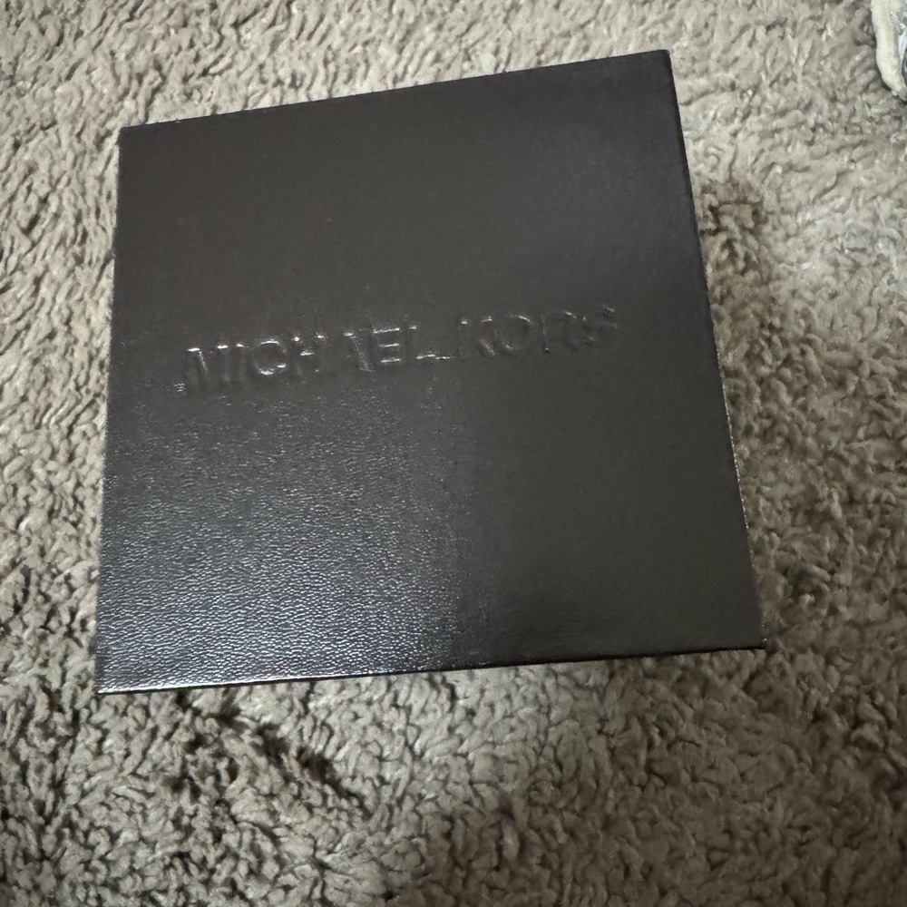 Michael Kors Brown watch Box